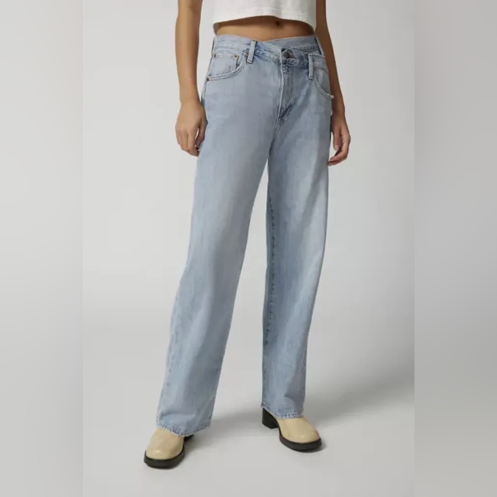 NWT Pistola Bobbie Jean IN Nelson Wash with Crossover Waist, Size 30 - Picture 10 of 14